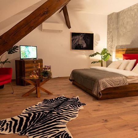 Aparthotel Boutique 17B Sibiu Esterno foto
